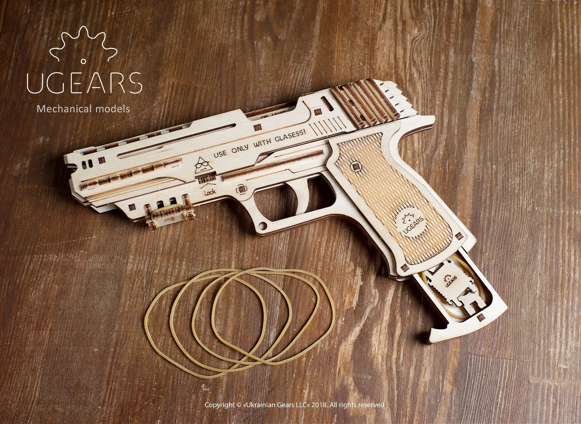 UGears Wolf-01