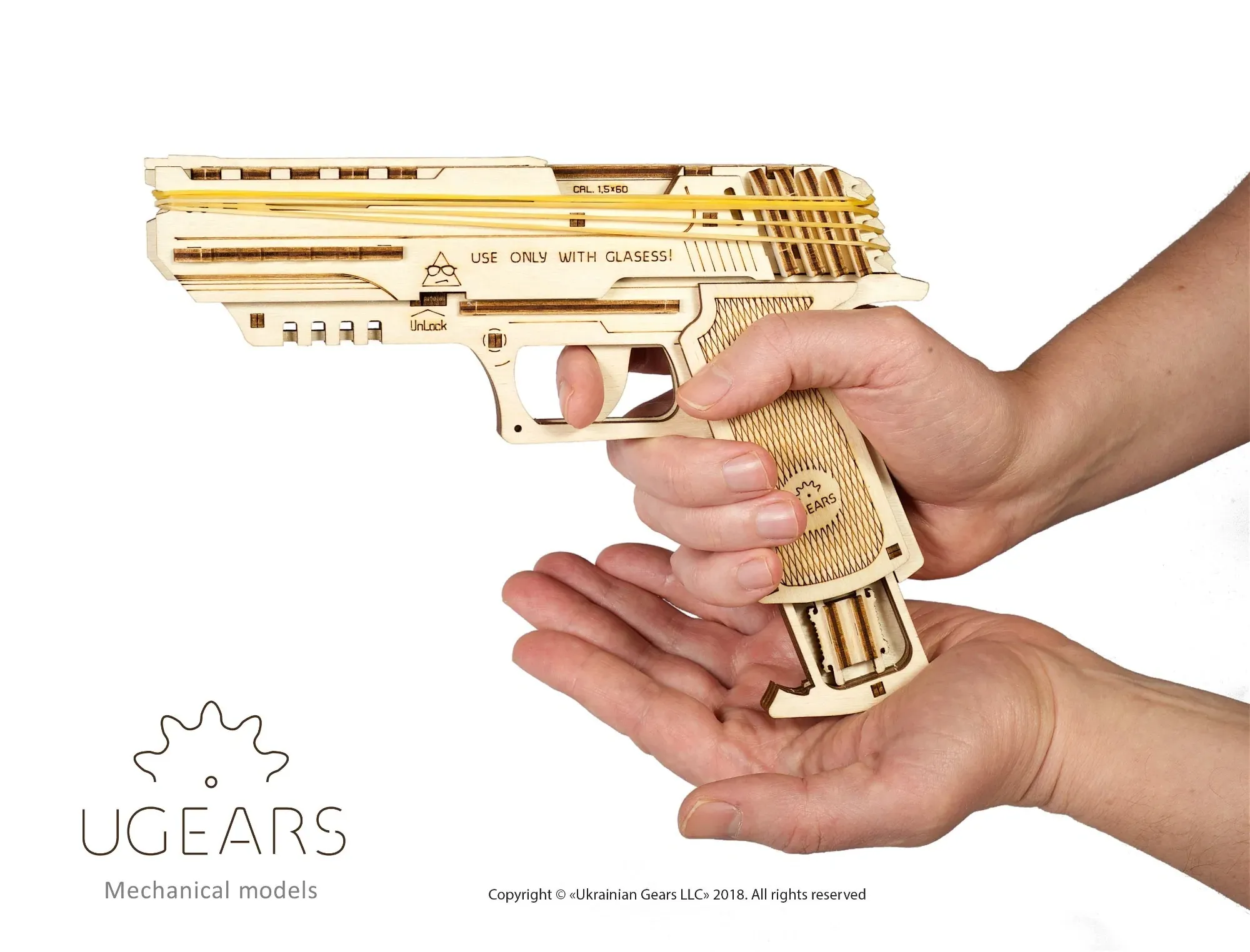 UGears Wolf-01